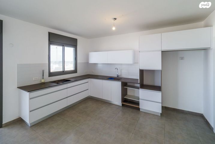 דירה, אלמוג 8, אכזיב, נהריה