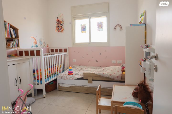 דירה, הצנחנים, מחנה יהודה, פתח תקווה