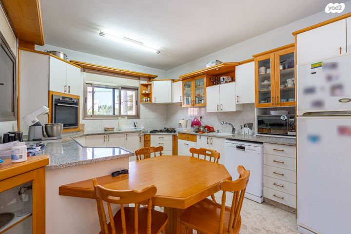 דו משפחתי, חטיבת גבעתי 11, שמשון, חדרה הצעירה, חדרה