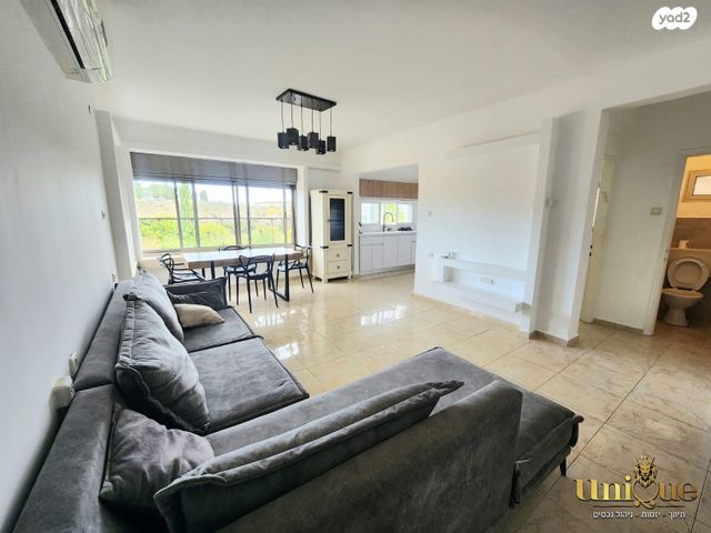 דירת גן, סמטת נחום, גבעה א', שביט, קרית אתא