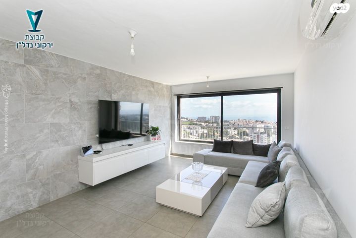 ארתור הנטקה 