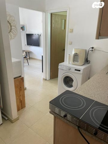 דירה, בר יוחאי 8, גבעת הרצל, אזור המלאכה יפו, תל אביב יפו