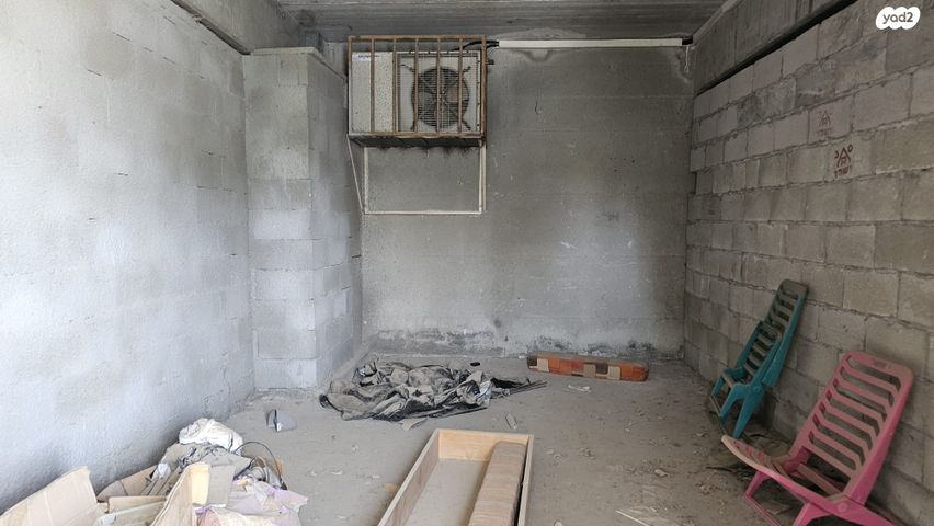 דירה, אחד העם, שיכון עובדים, טבריה