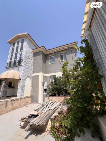 בית פרטי/ קוטג', אלונים 1, חיננית, חיננית