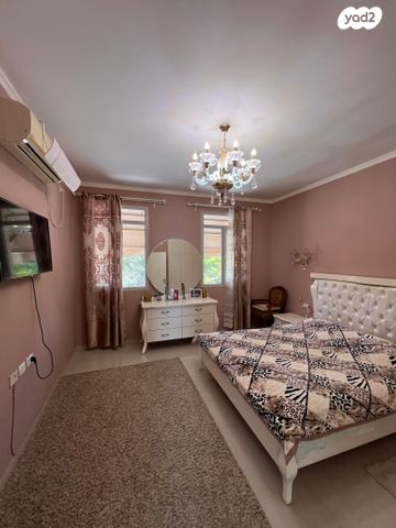 בית פרטי/ קוטג', אלונים 1, חיננית, חיננית