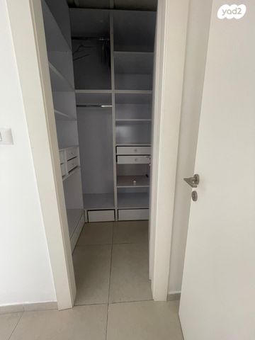 דירה, דוד אלעזר, קרית שרת מערב, חולון