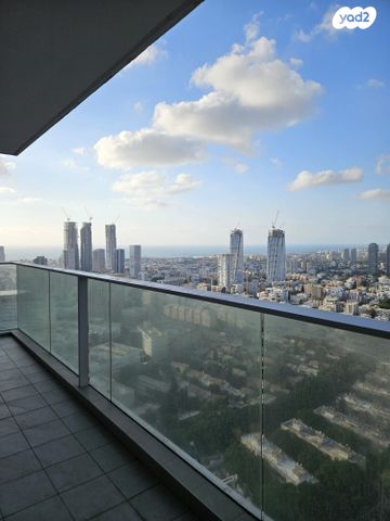 דירה, דרך מנחם בגין 144, מונטיפיורי, הרכבת, תל אביב יפו