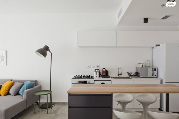 דירה, דרך מנחם בגין, מונטיפיורי, הרכבת, תל אביב יפו