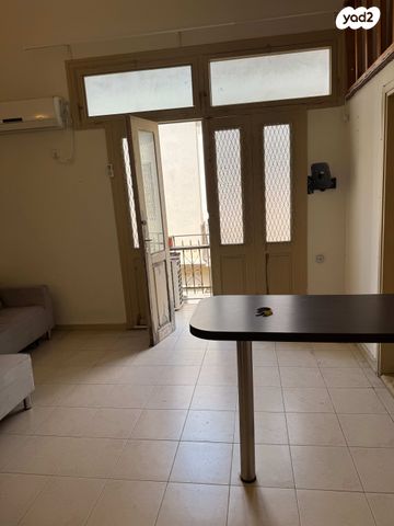 סטודיו/ לופט, הנמל 37, חיפה