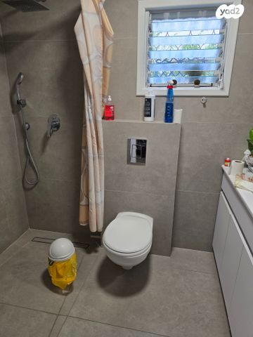 דירת גן, יד התשעה, שביב, הרצליה