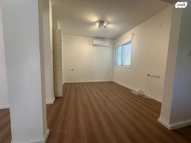 יחידת דיור, הגורן, מרחביה מושב, מרחביה מושב