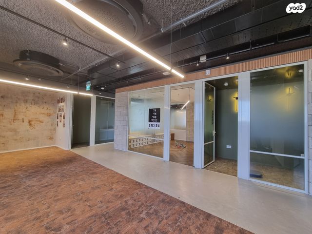 משרדים, מונטיפיורי, הרכבת, תל אביב יפו