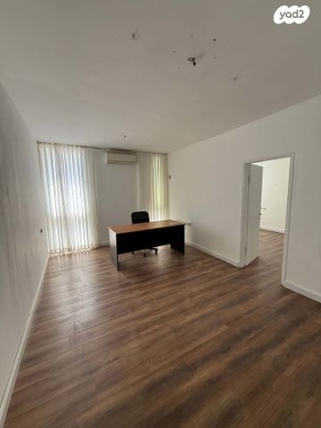 משרדים, הפלמ"ח 72, העיר העתיקה, רמב"ם, דרום, באר שבע