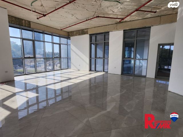 משרדים, הרוקמים 21, אזור תעשיה ג, חולון