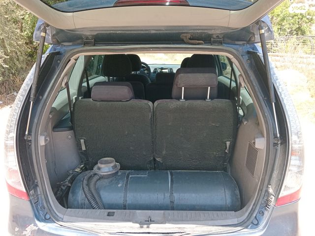 מיצובישי גרנדיס