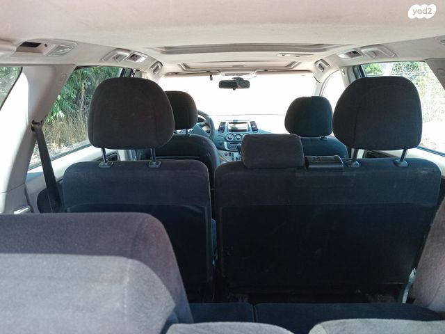 מיצובישי גרנדיס