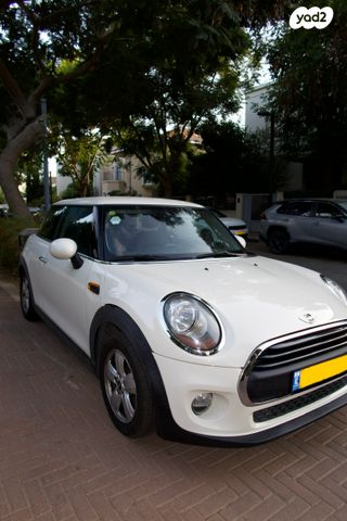 מודעת רכב מיני קופר