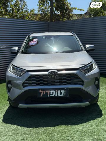 טויוטה RAV4