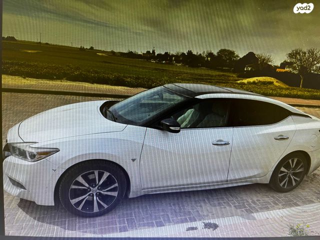 מודעת רכב ניסאן מקסימה