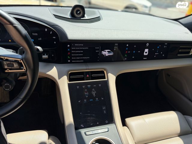 פורשה טייקן