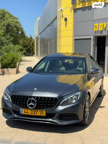 מודעת רכב מרצדס-בנץ C-class