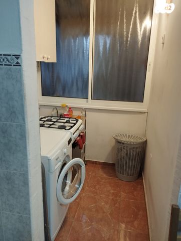 דירה, הגליל 22, המיסדים, כרמיאל