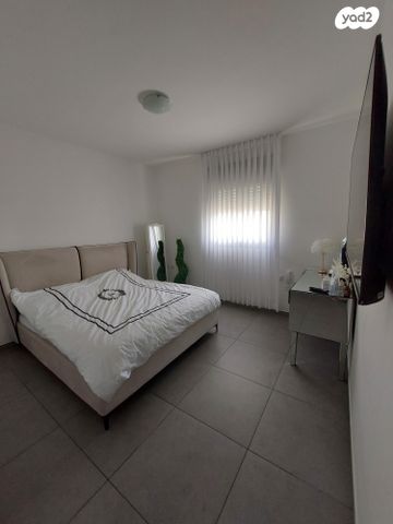 דירה, הנמל 7, נאות רבין, יבנה