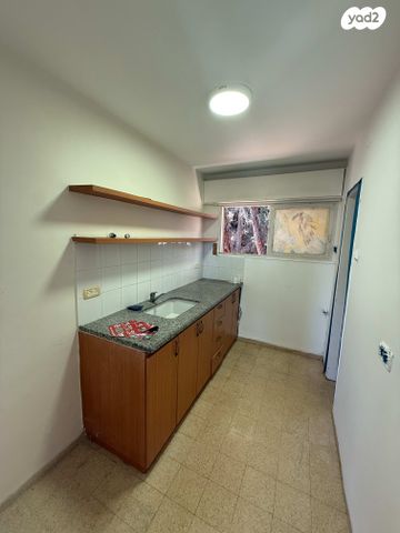 דירה, זלמן שניאור 49, רמות רמז, חיפה