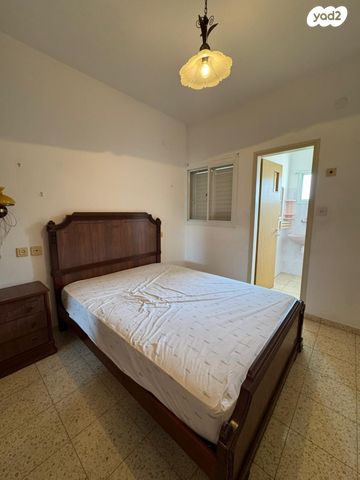 דירה, עולי הגרדום, גולדה, אשקלון