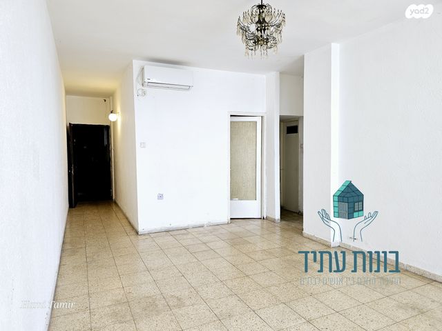 דירה, דרך רזיאל, צפון מזרח מרכז העיר, נתניה