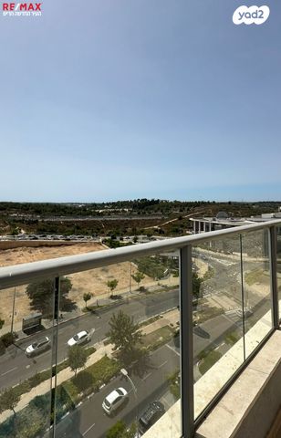 דופלקס, שוהם, אבני חן, חריש