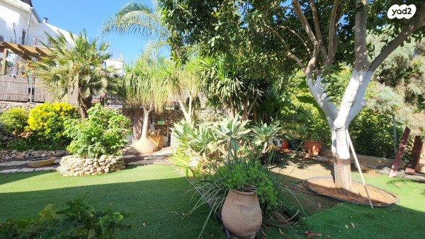 בית פרטי/ קוטג', אורנית