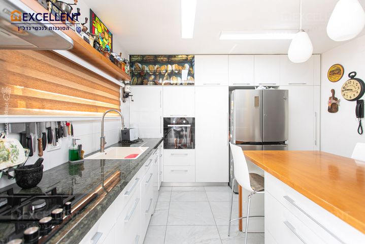 בית פרטי/ קוטג', גבעת עמוס, נשר