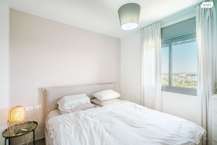 דירה, אורן, החורש, חריש