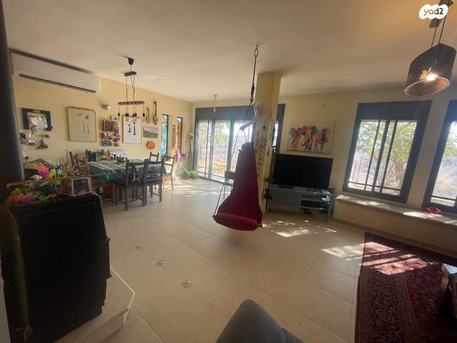 בית פרטי/ קוטג', בית אריה / עופרים