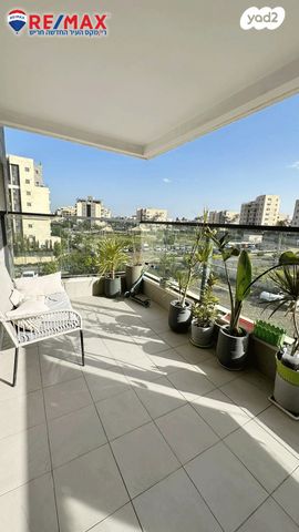 דירה, אלון, החורש, חריש