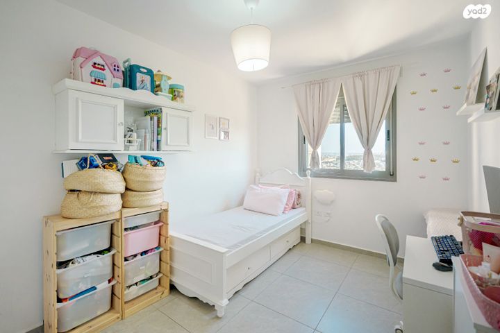 דירה, אורן, החורש, חריש