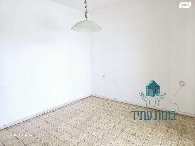 דירה, דרך רזיאל, צפון מזרח מרכז העיר, נתניה