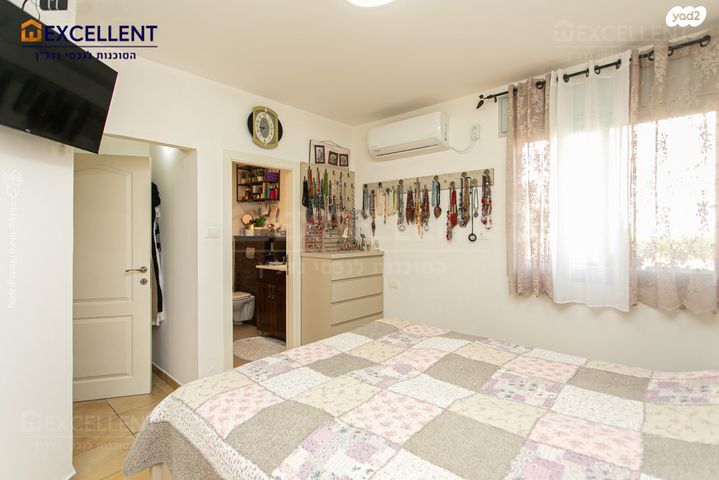 גג/ פנטהאוז, רמות יצחק, נשר