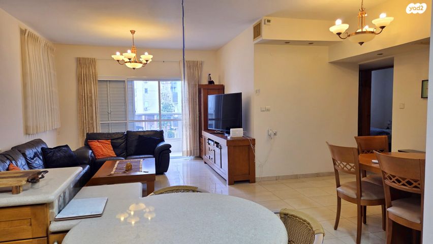 דירה, שפטל, רמז, מערב ותיק, ראשון לציון