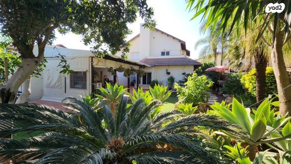 בית פרטי/ קוטג', אורנית