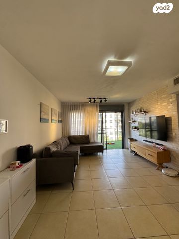 דירה, כפר סבא הצעירה, כפר סבא