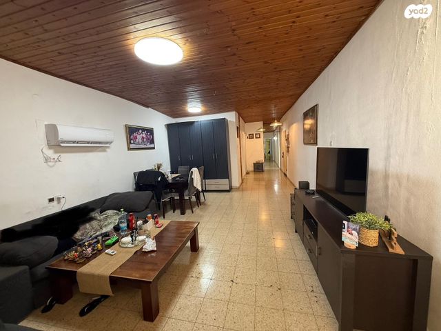 דירה, קרן היסוד, מרכז העיר, סביניה, הוותיקה, קרית ביאליק