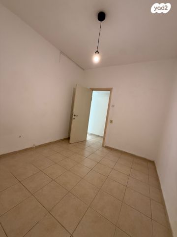 דירה, משה שרת 85, קרית חיים מזרחית, חיפה