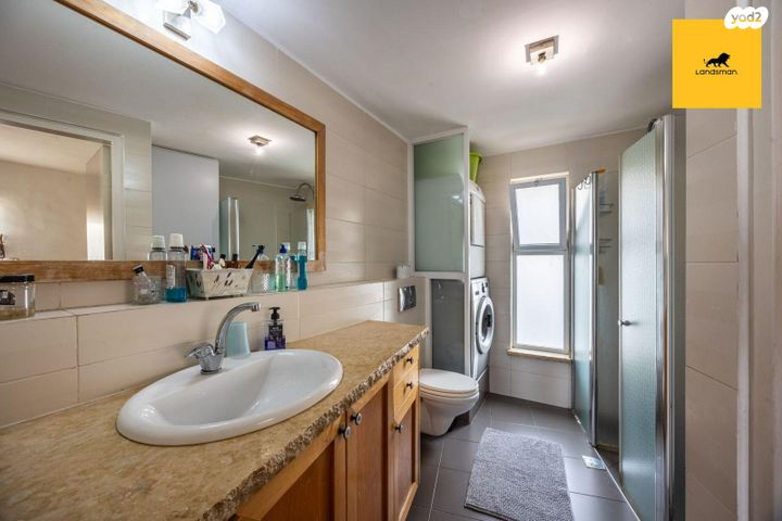 דירה, חיים סירני, קרית היובל, ירושלים