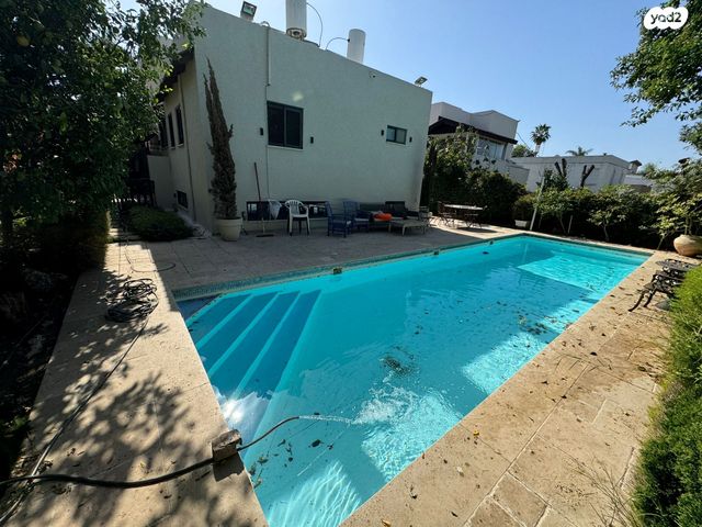 הרצליה פיתוח