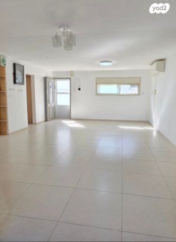 בית פרטי/ קוטג', נוף העמק, יקנעם עילית