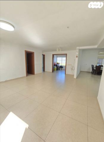 בית פרטי/ קוטג', נוף העמק, יקנעם עילית