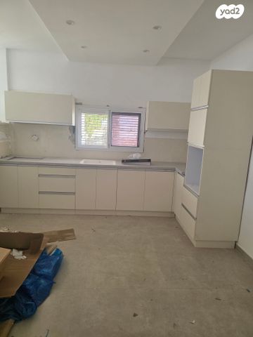 דו משפחתי, מרמורק, רחובות