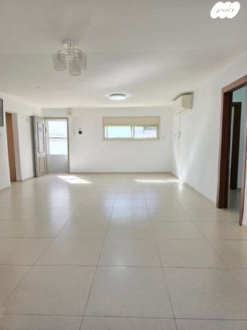 בית פרטי/ קוטג', נוף העמק, יקנעם עילית